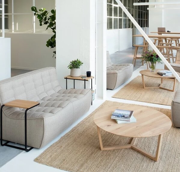 Table basse TRIPOD d'Ethnicraft, Chêne