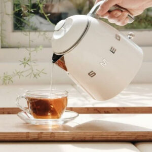 Mini bouilloire Smeg