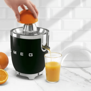 Presse Agrume Smeg