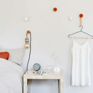 Patère céramique et sangle cuir